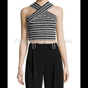 Elliatt Sculpture Black and White Crop Top Medium